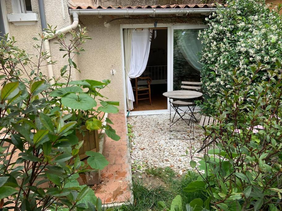 Studio Close Fourviere Very Quiet & Small Terrace Apartment Lyon Exterior photo