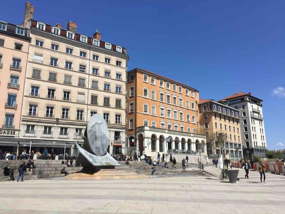 Studio Close Fourviere Very Quiet & Small Terrace Apartment Lyon Exterior photo