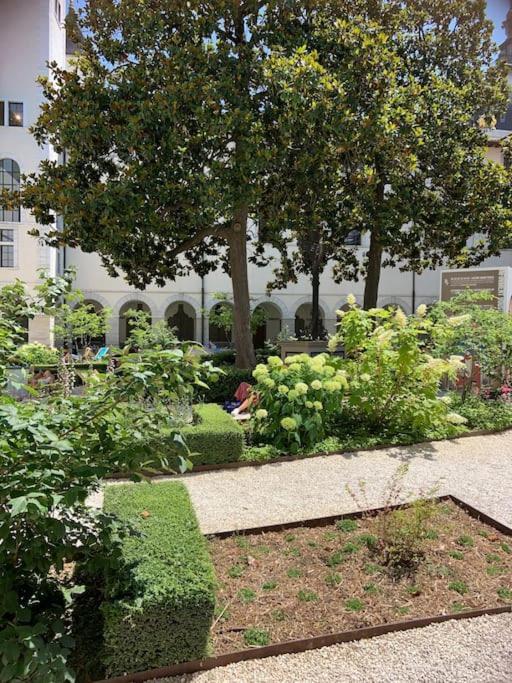 Studio Close Fourviere Very Quiet & Small Terrace Apartment Lyon Exterior photo